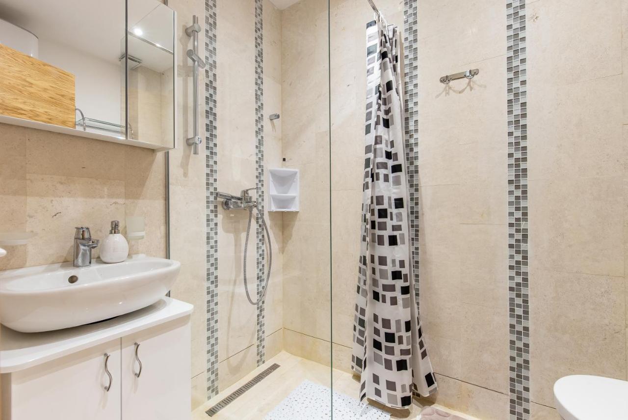 Apartments Lm Residence ราไฟโลวีซี ภายนอก รูปภาพ